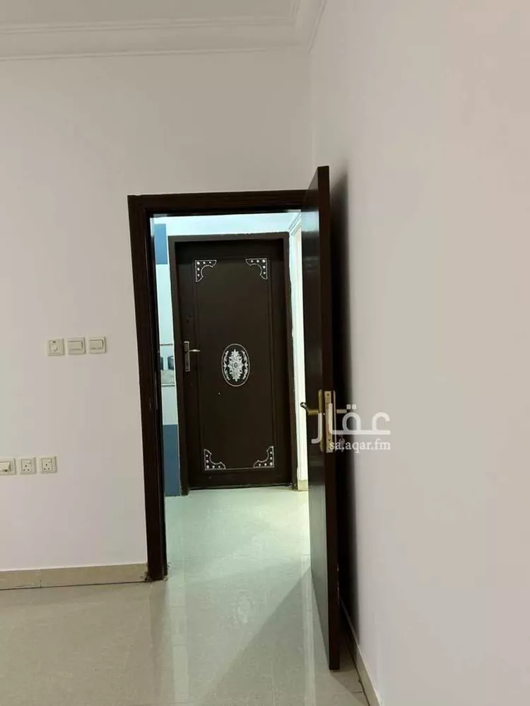 شقة للإيجار في شارع حسين سرحان, حي العوالي, مدينة الرياض, منطقة الرياض صورة 2