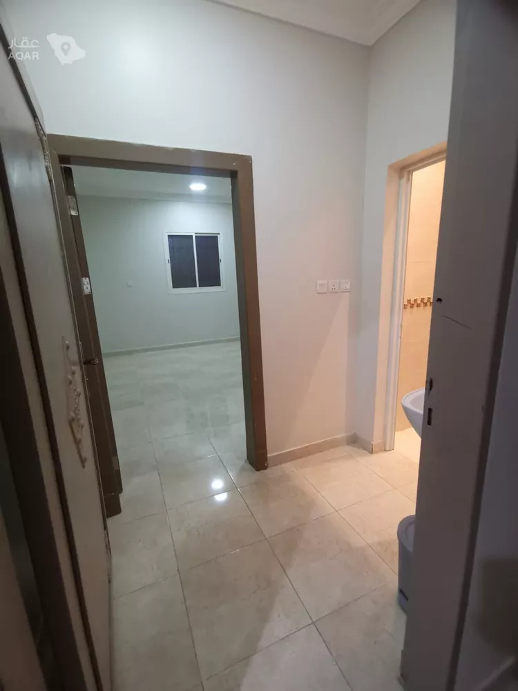 شقة للإيجار في شارع أبي بكر العمري, حي العوالي, مدينة الرياض, منطقة الرياض 9