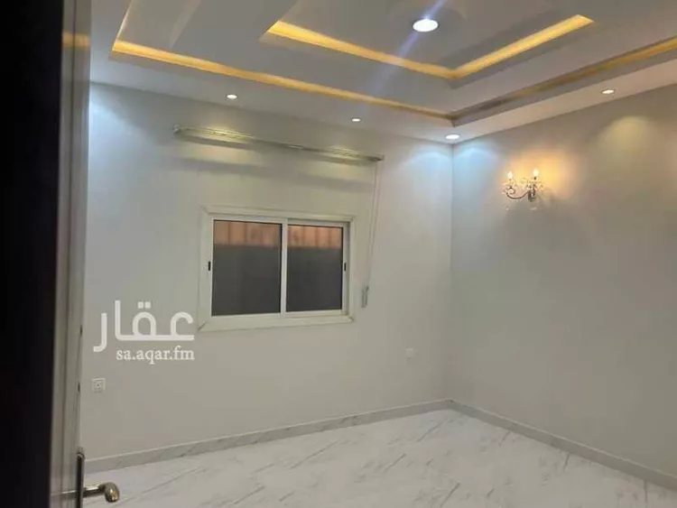 فيلا للإيجار في شارع حسين سرحان, حي العوالي, مدينة الرياض, منطقة الرياض 8