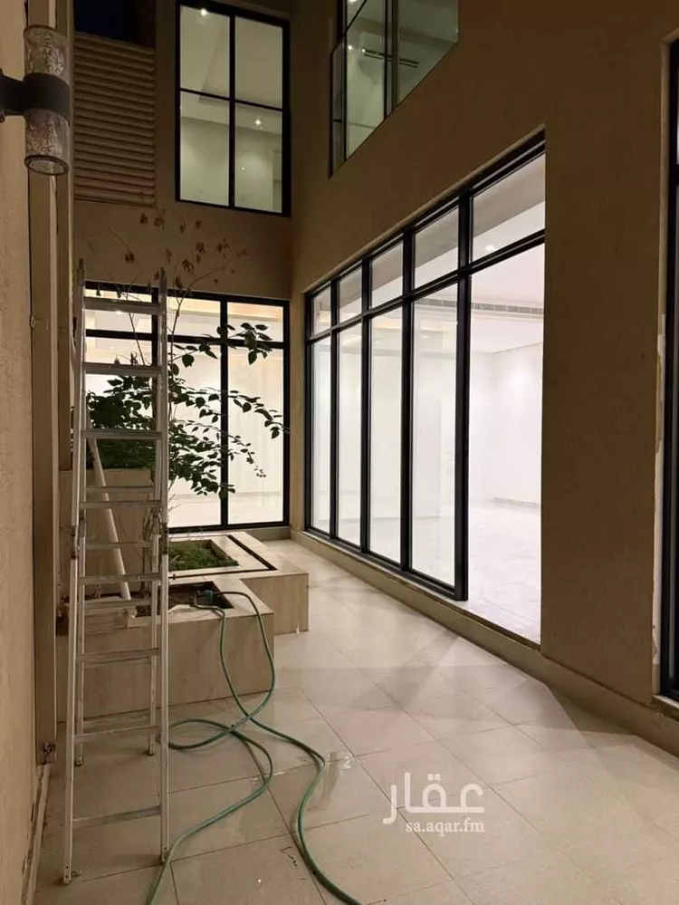 فيلا للإيجار في شارع عبدالله المنيعي, حي العارض, مدينة الرياض, منطقة الرياض