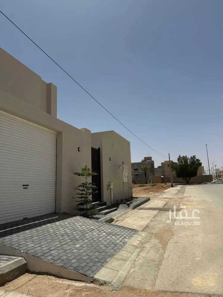 فيلا للبيع في شارع 2565795, حي بدر, مدينة حوطه سدير, منطقة الرياض صورة 2