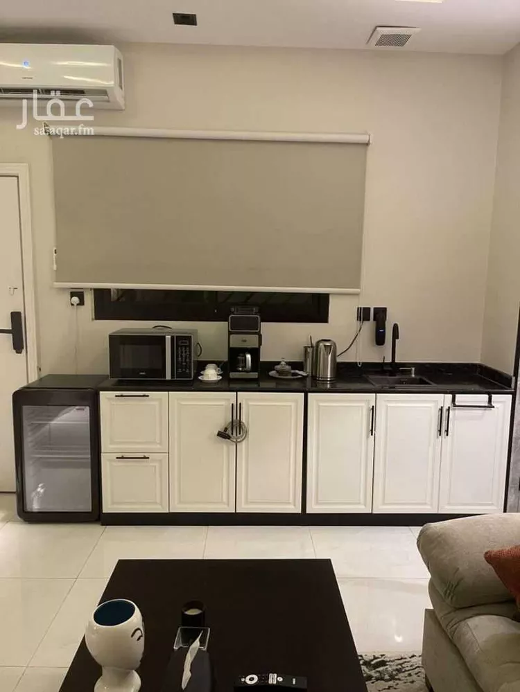 شقة مفروشة للحجز في شارع عبدالله بن حسن آل الشيخ ، حي المصيف ، الرياض ، منطقة الرياض صورة 5