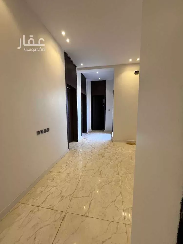 دور للبيع في شارع رقم 153, حي الجنادرية, مدينة الرياض, منطقة الرياض صورة 2