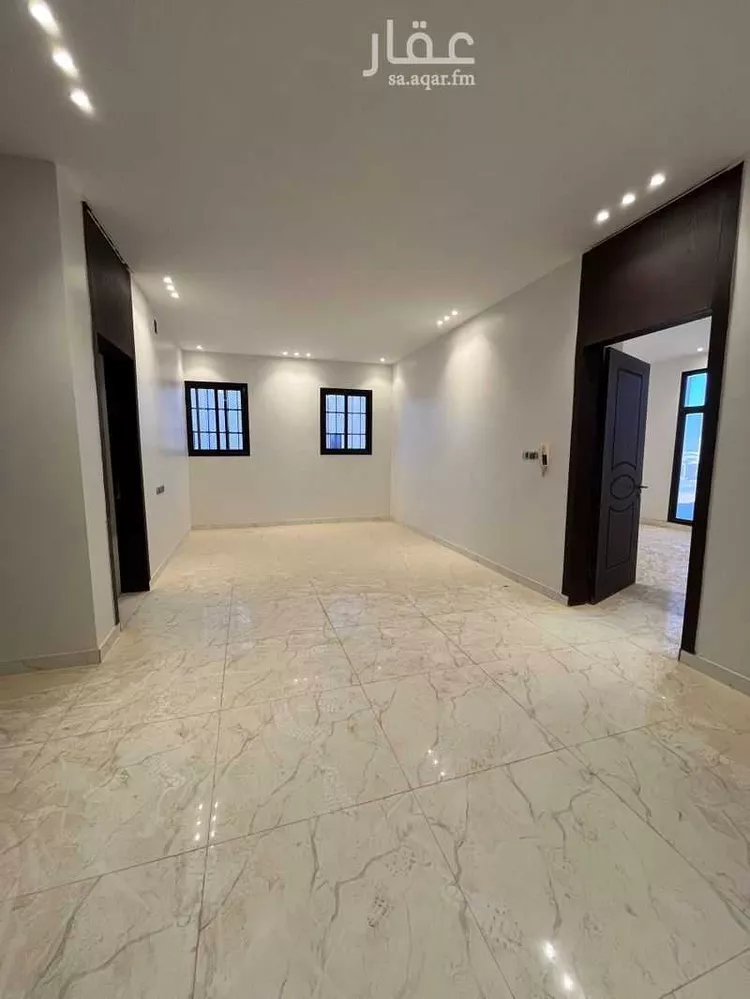 دور للبيع في شارع رقم 153, حي الجنادرية, مدينة الرياض, منطقة الرياض صورة 3