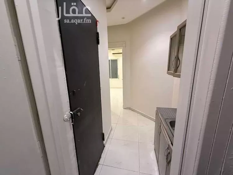 شقة للإيجار في شارع علي بن سلامة اللخمي ، حي عريض ، الرياض ، منطقة الرياض صورة 2