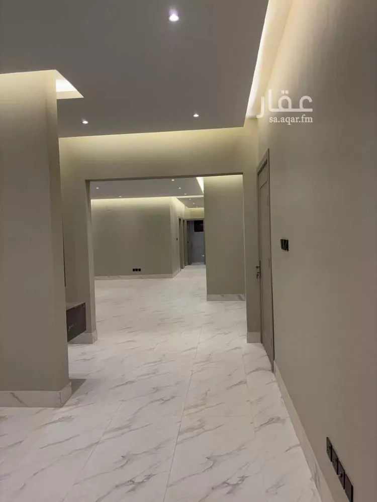 دور للبيع في شارع ابن أبي بكر, حي العارض, مدينة الرياض, منطقة الرياض صورة 3