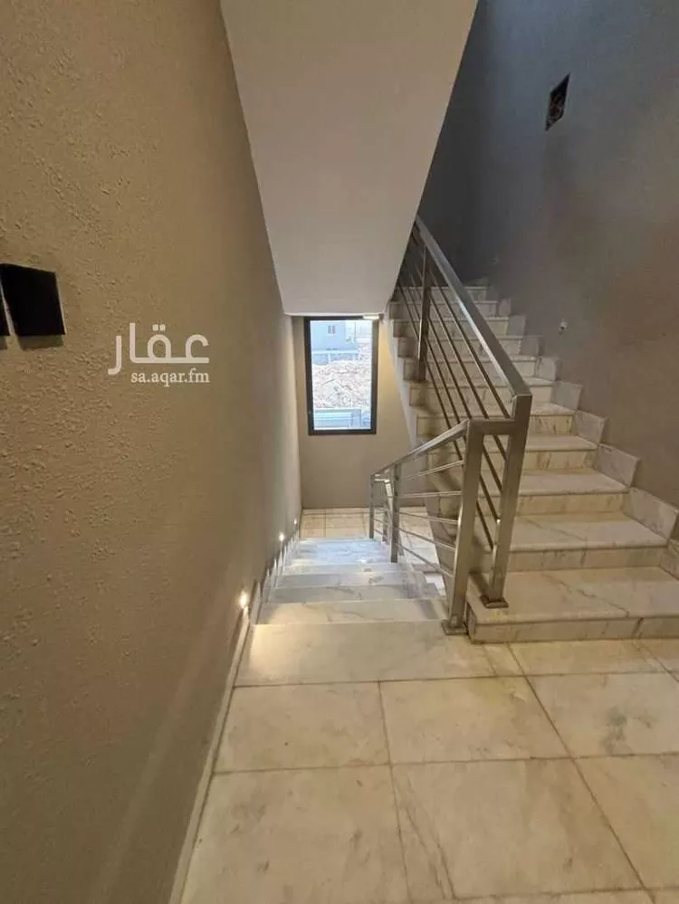 Floor for Sale in Riyadh Al Arid
