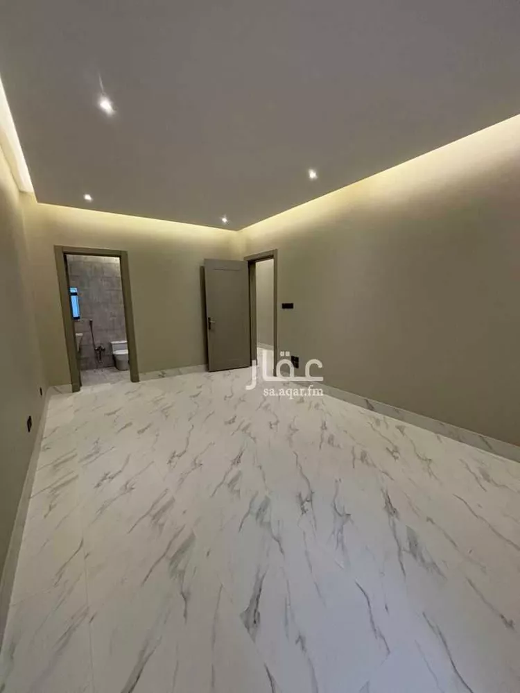 Floor for Sale in Riyadh Al Arid صورة 5