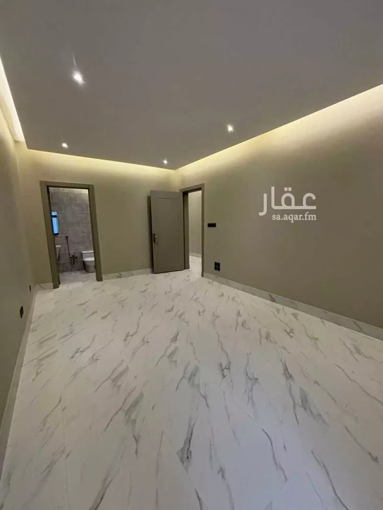 دور للبيع في شارع ابن أبي بكر, حي العارض, مدينة الرياض, منطقة الرياض صورة 4