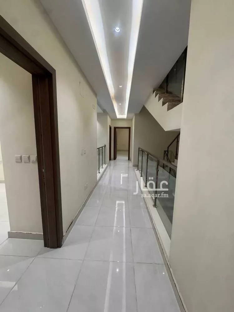 فيلا للإيجار في شارع عامر بن المنذر, حي عريض, مدينة الرياض, منطقة الرياض صورة 2