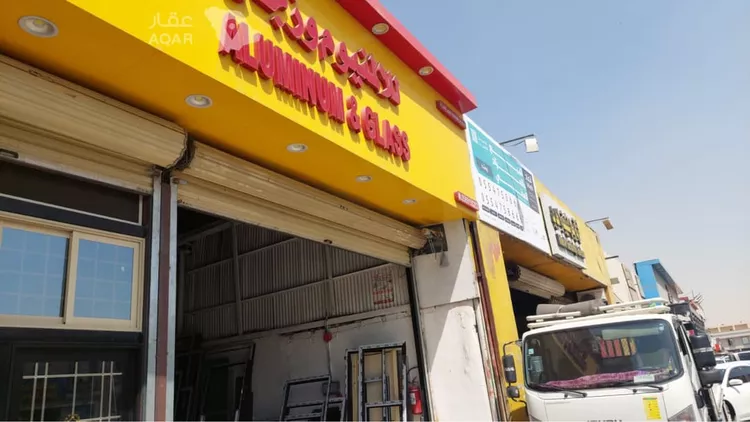 ورشة للبيع في شارع المدينة المنورة, حي الصناعية, مدينة الرياض, منطقة الرياض