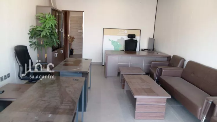 Shop for Rent in Riyadh Al Yasmin صورة 3