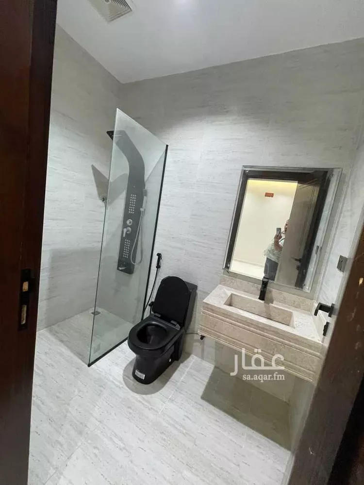 شقة للبيع في شارع شارع أبو بكر الصديق, حي الرحاب 1, مدينة جازان, منطقة جازان صورة 3