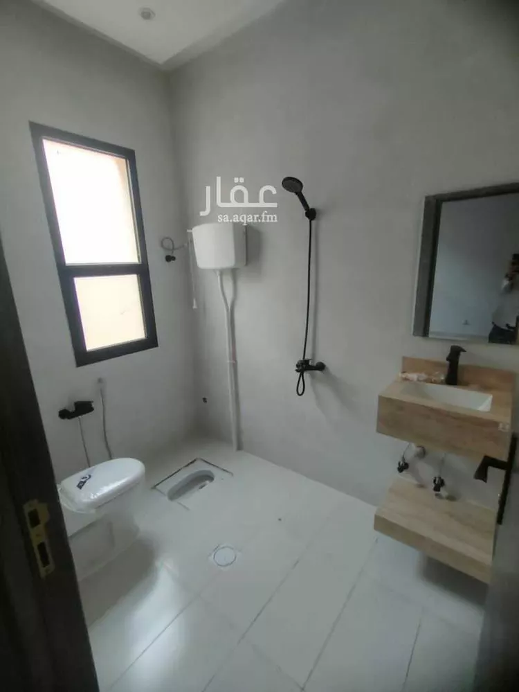 فيلا للبيع في شارع كحيلة, حي الغنامية, مدينة الرياض, منطقة الرياض صورة 5