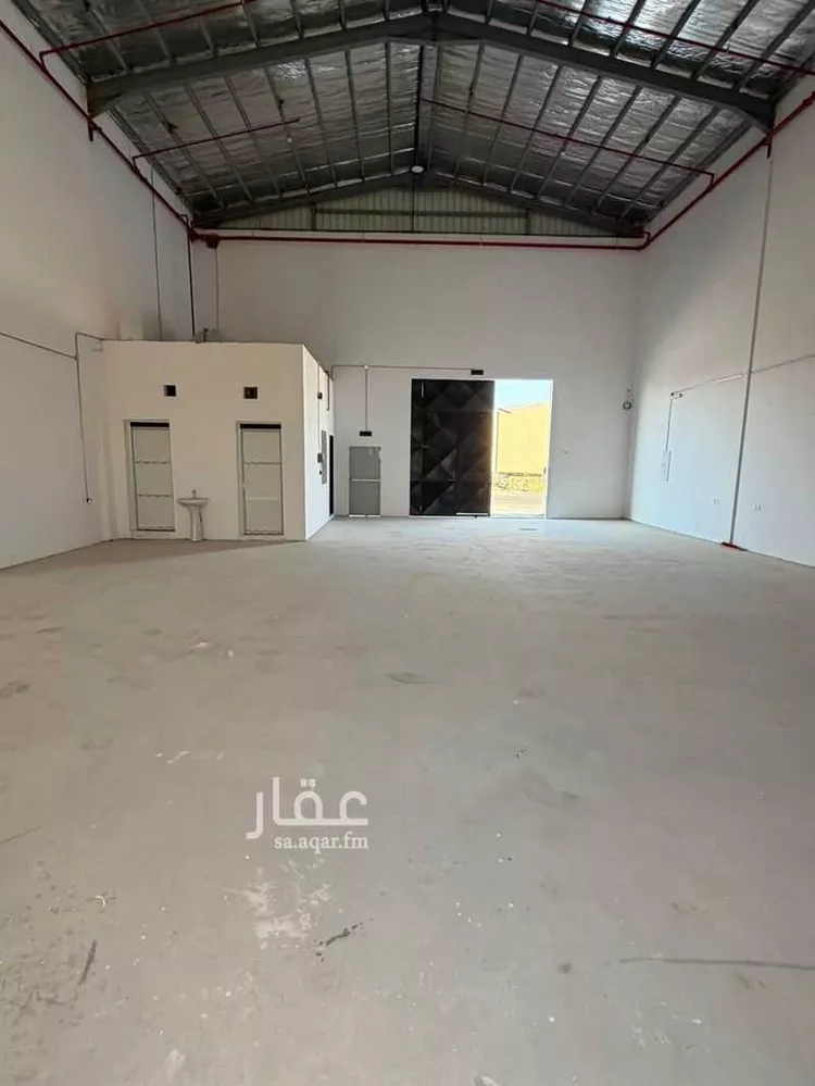 Factory for rent in Riyadh Al Misfat صورة 2