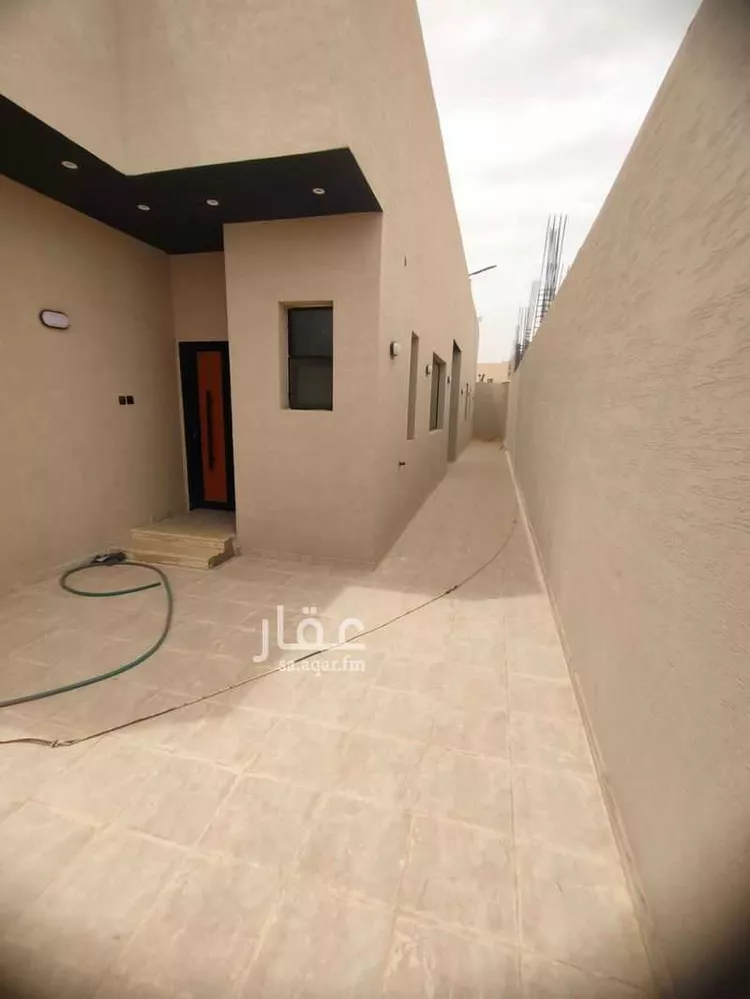 Villa for Sale in Riyadh Al Ghnamiah