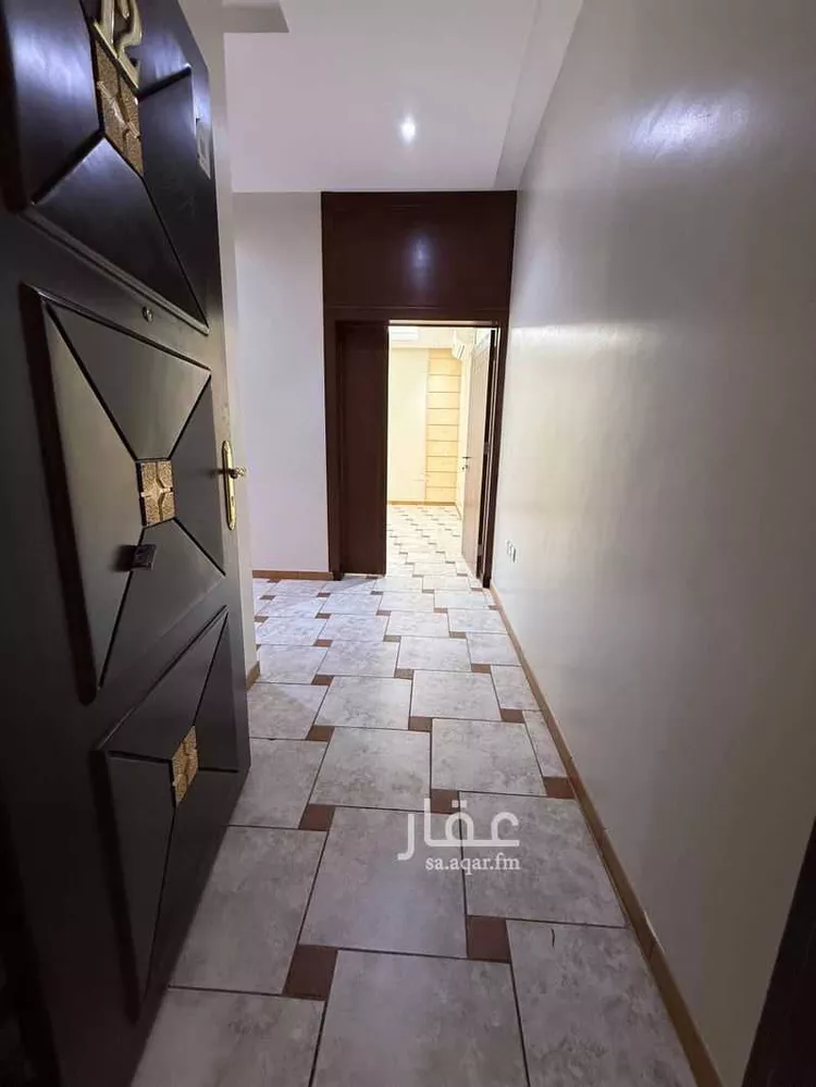 شقة للإيجار في شارع محمد بن سعد بن زيد, حي التعاون, مدينة الرياض, منطقة الرياض صورة 3