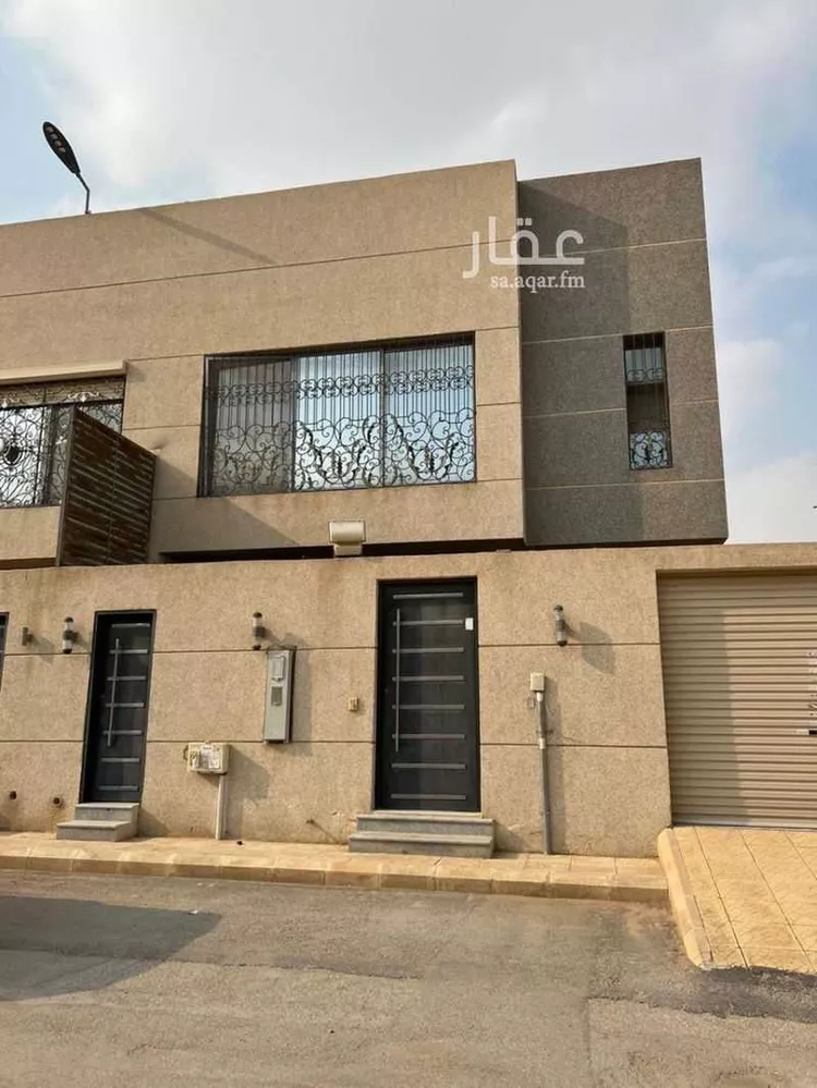 فيلا للبيع في شارع علي بن القاسم القاشاني, حي العارض, مدينة الرياض, منطقة الرياض