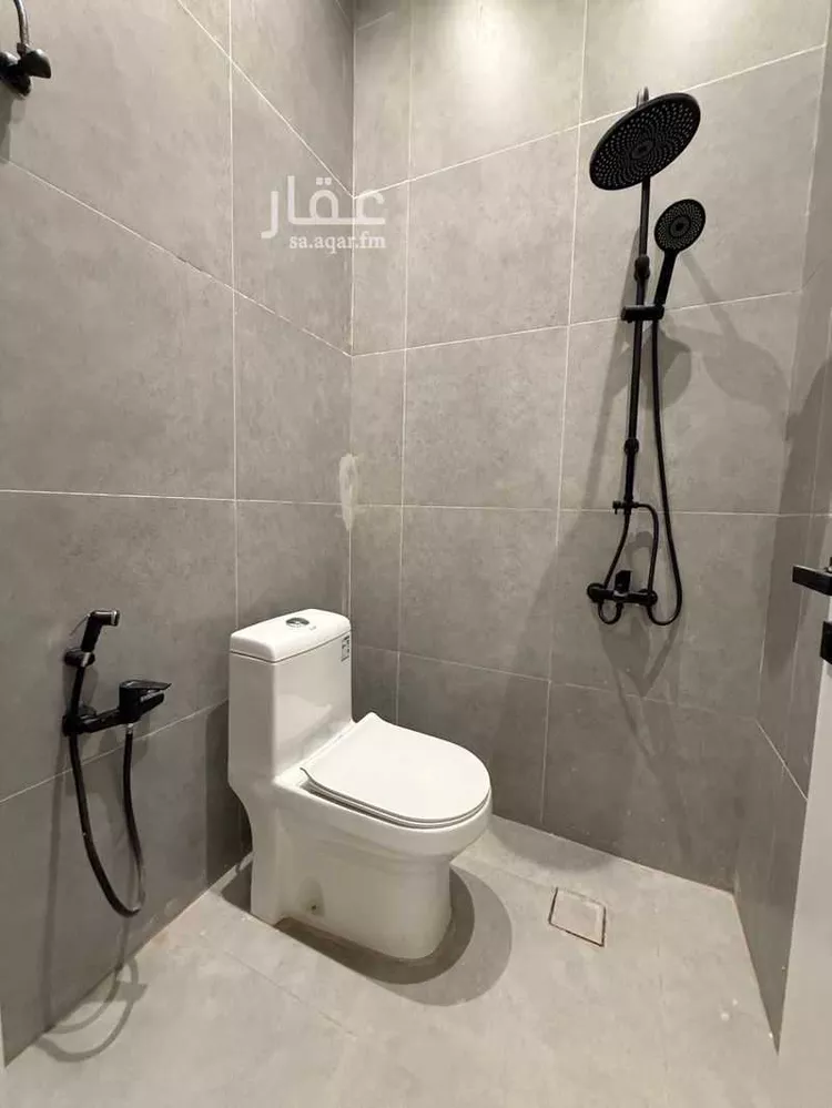 فيلا للإيجار في شارع عبدالله بن حبان, حي الرمال, مدينة الرياض, منطقة الرياض صورة 5