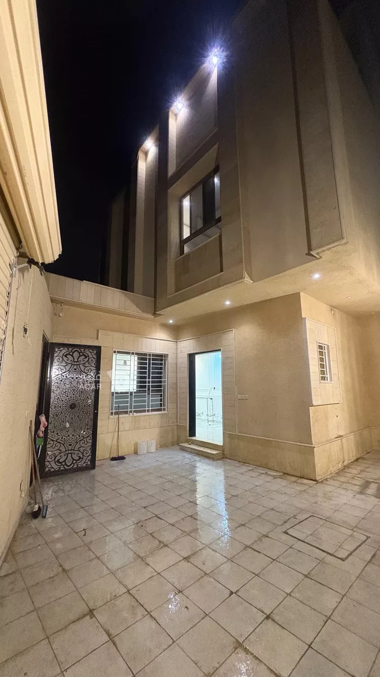 فيلا للإيجار في شارع مالك بن الحارث ، حي بدر ، الرياض ، منطقة الرياض 4