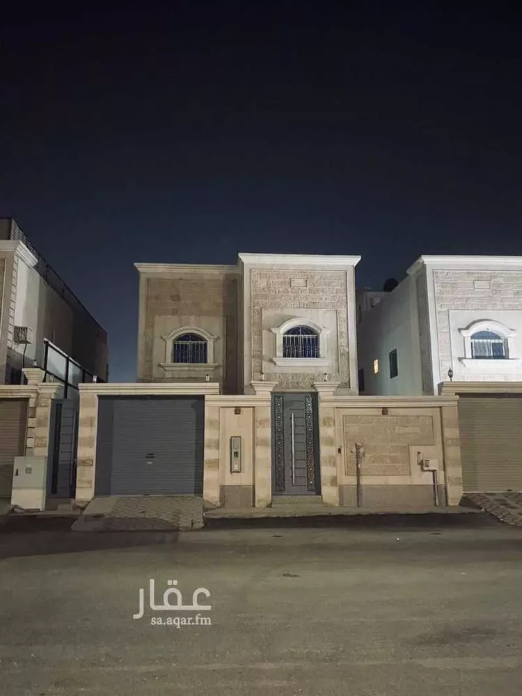 بيت للبيع في شارع ابو جعفر المنصور ، حي ضاحية الملك فهد ، الدمام ، الدمام
