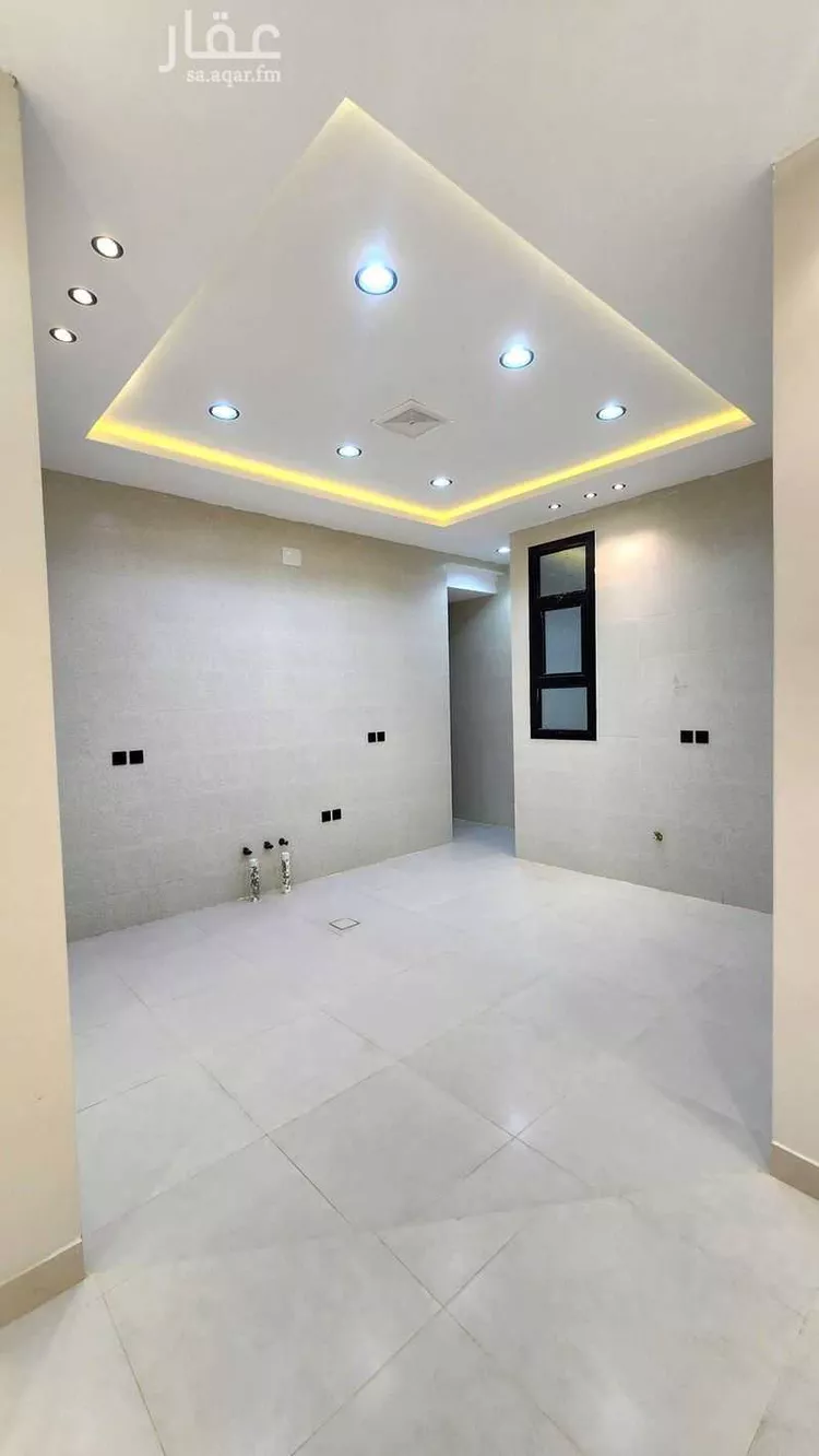 عمارة للبيع في شارع الرياشي, حي الروابي, مدينة ابها, منطقة عسير صورة 3