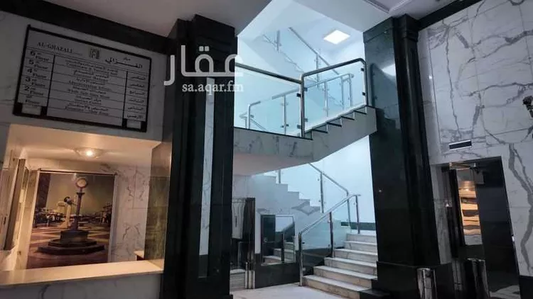 محل للإيجار في شارع باعشن, حي البلد, مدينة جدة, منطقة مكة المكرمة صورة 3