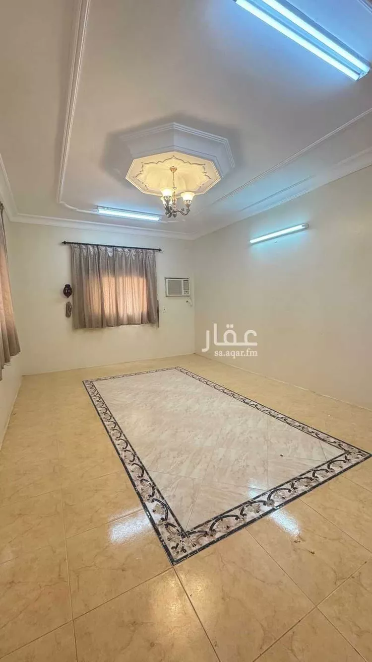 دور للإيجار في شارع الأمير سلطان بن عبدالعزيز ، حي النهضة ، حوطة سدير ، المجمعة صورة 2