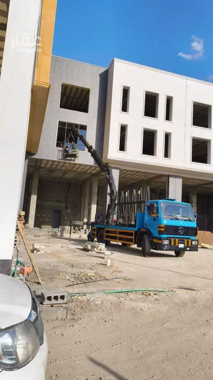 عمارة للإيجار في حي الظرفة, مدينة خميس مشيط, منطقة عسير صورة 3