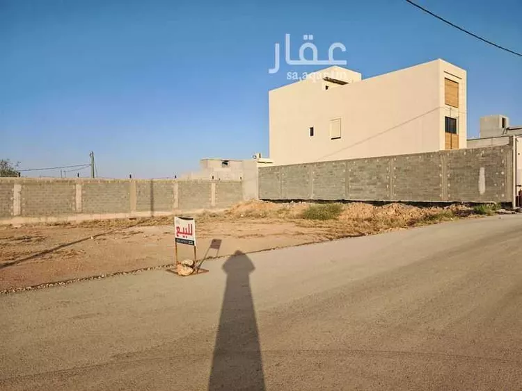 أرض للبيع في شارع عبدالله بن كعب, حي النهضة, مدينة الزلفى, منطقة الرياض