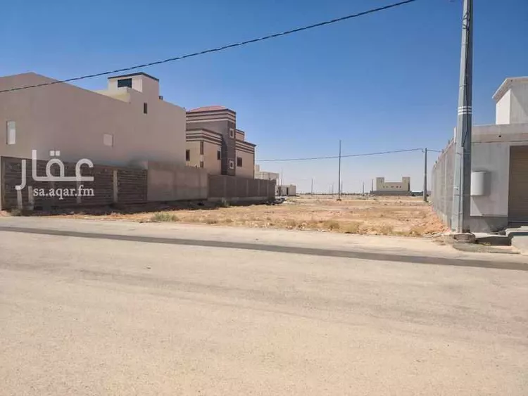 أرض للبيع في شارع شارع عمر بن نصر, حي حطين, مدينة الزلفى, منطقة الرياض