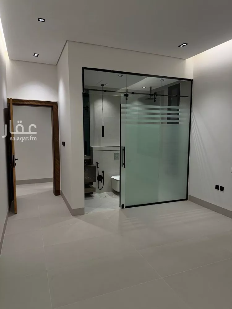 شقة للبيع في شارع الجنادريه, حي ظهرة لبن, مدينة الرياض, منطقة الرياض صورة 4