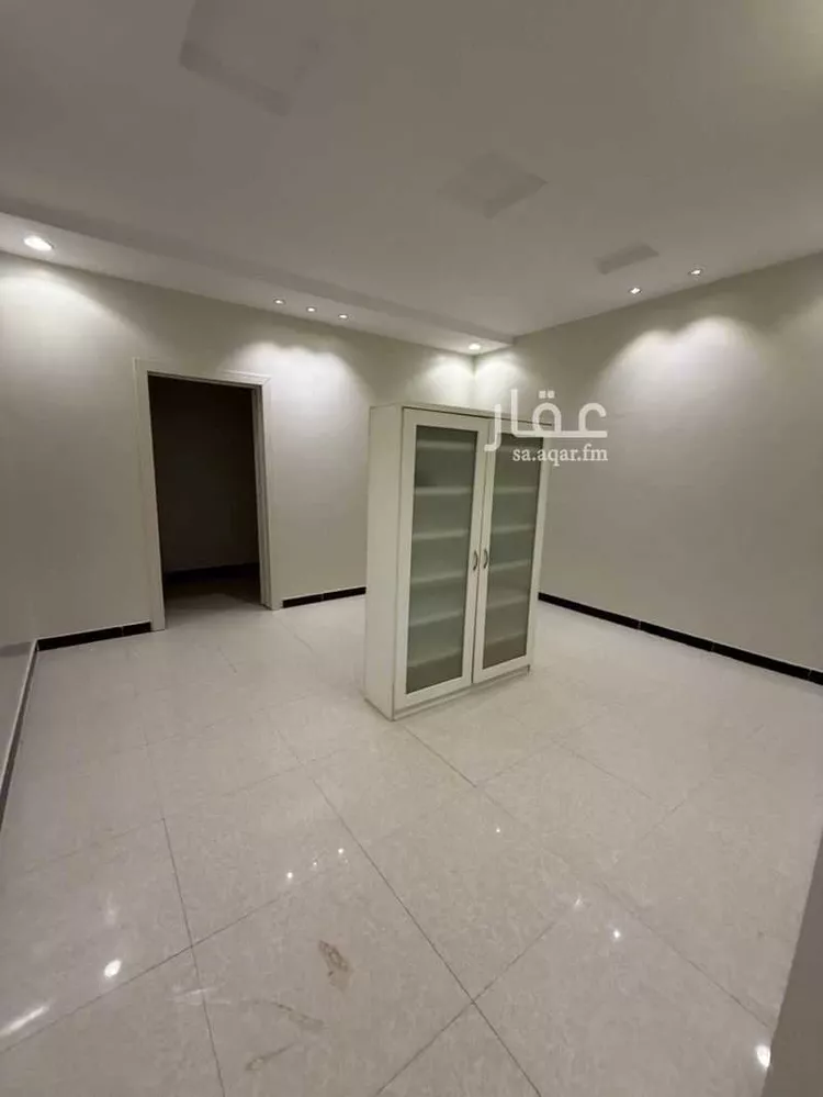 فيلا للإيجار في شارع رقم 95, حي المونسية, مدينة الرياض, منطقة الرياض 15