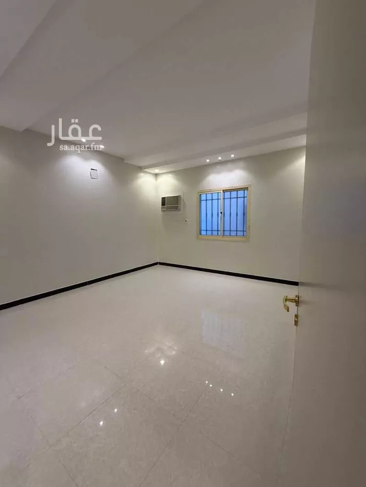 فيلا للإيجار في شارع رقم 95, حي المونسية, مدينة الرياض, منطقة الرياض 8