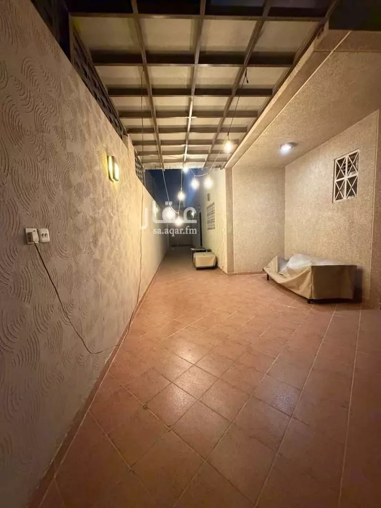 فيلا للإيجار في شارع الحارث بن معاوية, حي الصفاء, مدينة الرياض, منطقة الرياض صورة 2