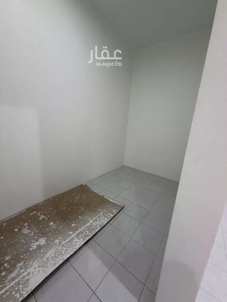 شقة للإيجار في شارع سليمان بن الأشعث, حي غرناطة, مدينة الرياض, منطقة الرياض 7