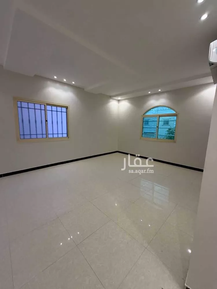 فيلا للإيجار في شارع رقم 95, حي المونسية, مدينة الرياض, منطقة الرياض 17