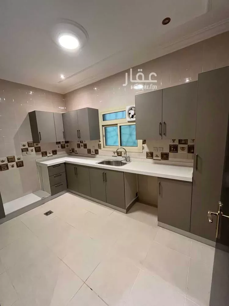 عمارة للإيجار في شارع الإنتصار, حي العقيق, مدينة الرياض, منطقة الرياض صورة 4