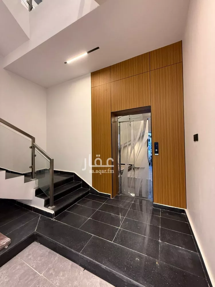 دور للبيع في شارع رقم 375, حي النرجس, مدينة الرياض, منطقة الرياض صورة 2