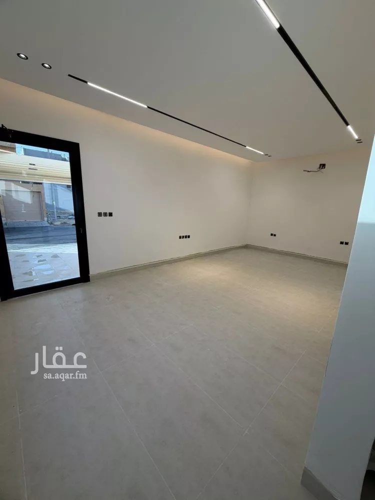 Floor for Sale in Riyadh Al Arid صورة 3