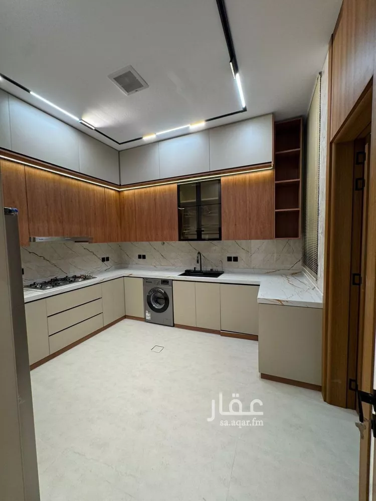دور للبيع في حي العارض, مدينة الرياض, منطقة الرياض