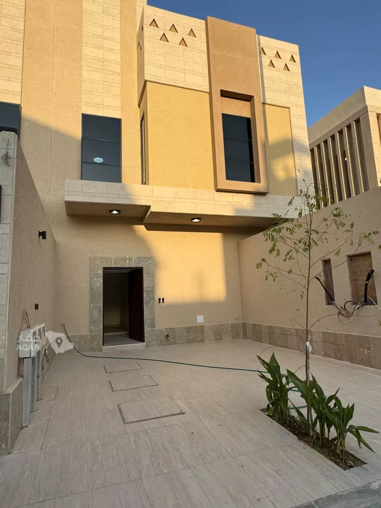 دور للبيع في شارع عبدالرحمن بن محمد بن قاسم, حي العارض, مدينة الرياض, منطقة الرياض