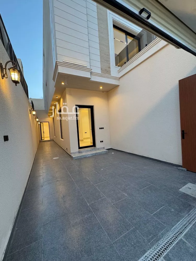 Floor for Sale in Riyadh Qurtubah صورة 2