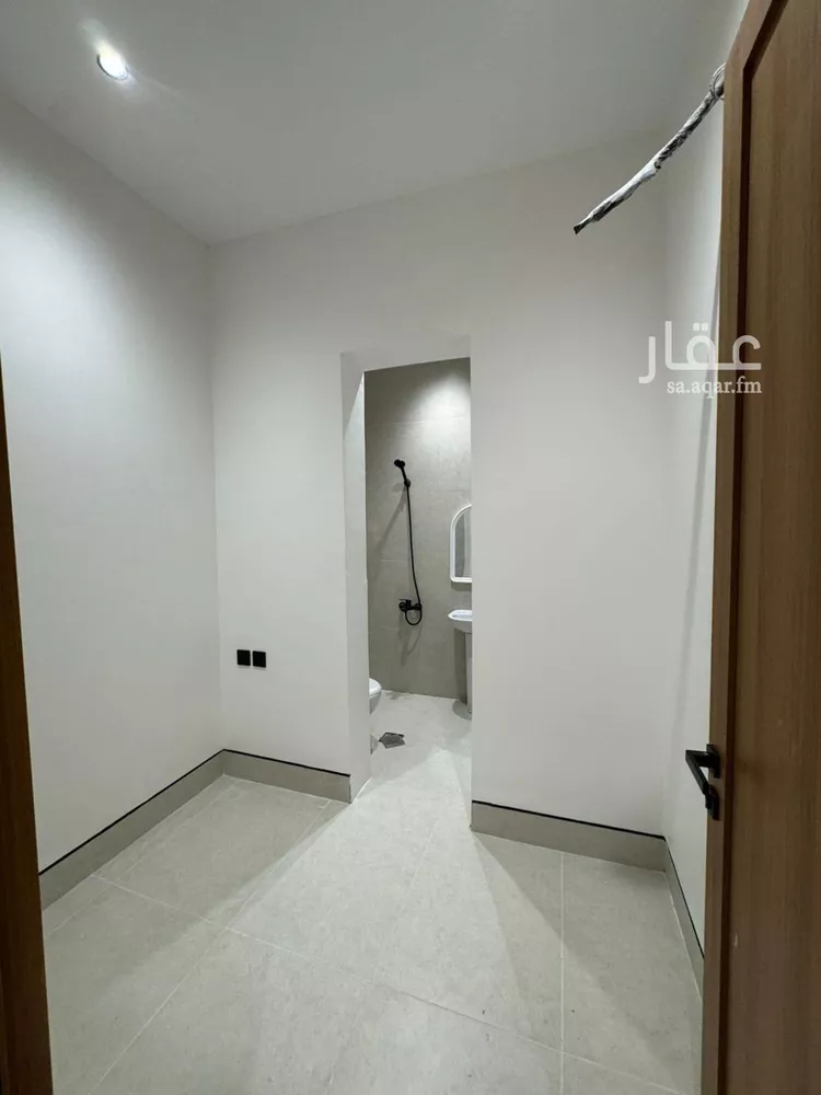 Floor for Sale in Riyadh Qurtubah صورة 3
