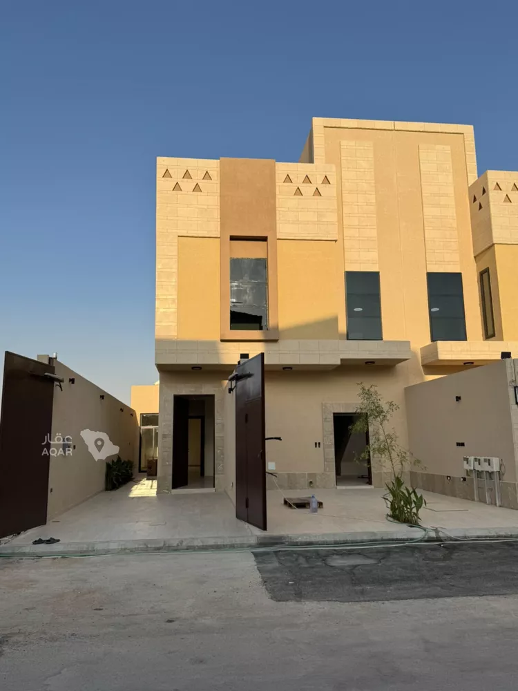 دور للبيع في شارع الملك عبدالعزيز, حي العارض, مدينة الرياض, منطقة الرياض