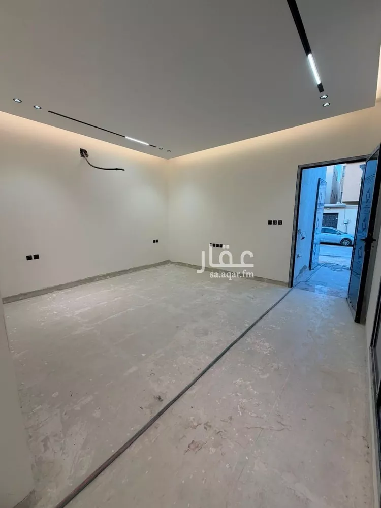 Floor for Sale in Riyadh Al Arid صورة 5