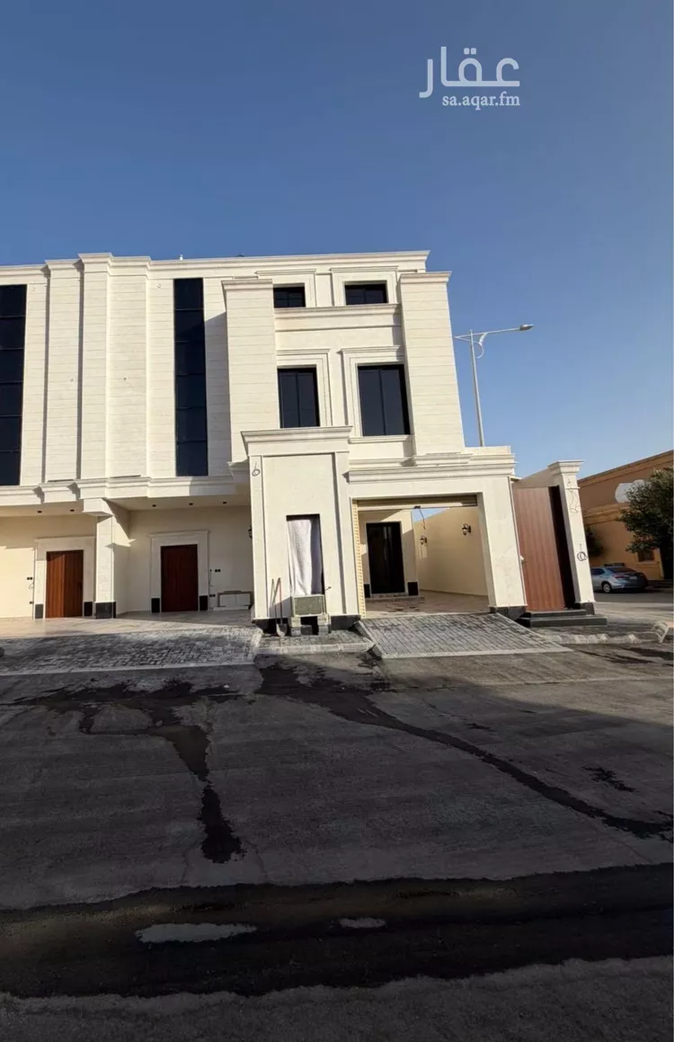 دور للبيع في شارع الملك عبدالعزيز ابن عبدالرحمن سعود, حي العارض, مدينة الرياض, منطقة الرياض