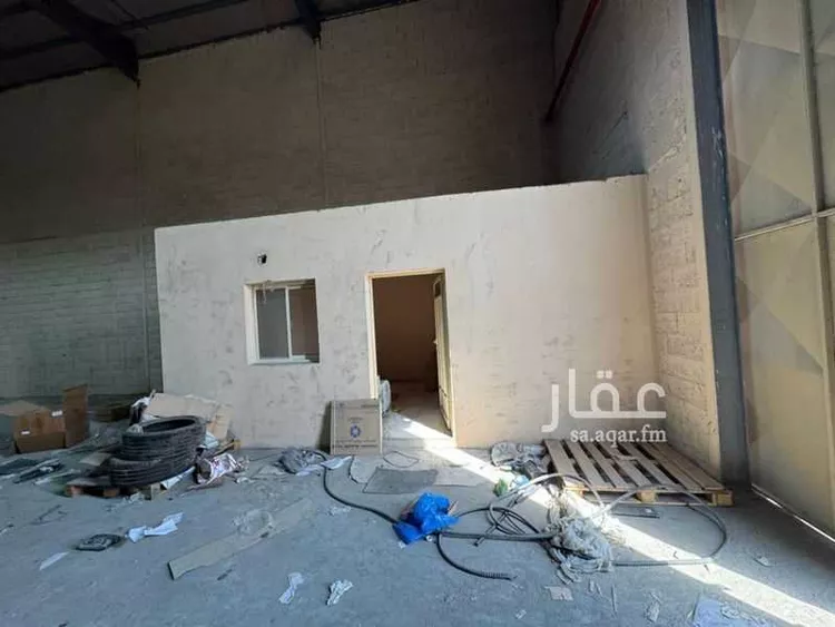 مستودع للإيجار في شارع دسمان, حي الصناعية, مدينة الدمام, المنطقة الشرقية صورة 2