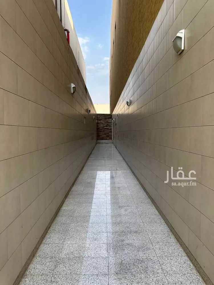 محل للإيجار في شارع الطريق الدائري الجنوبي, حي العزيزية, مدينة الرياض, منطقة الرياض 6