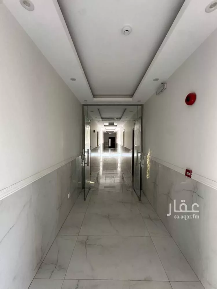 محل للإيجار في شارع الطريق الدائري الجنوبي, حي العزيزية, مدينة الرياض, منطقة الرياض 19